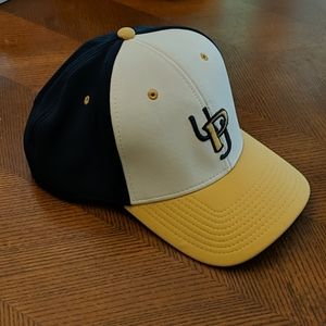 UPJ Hat NWOT